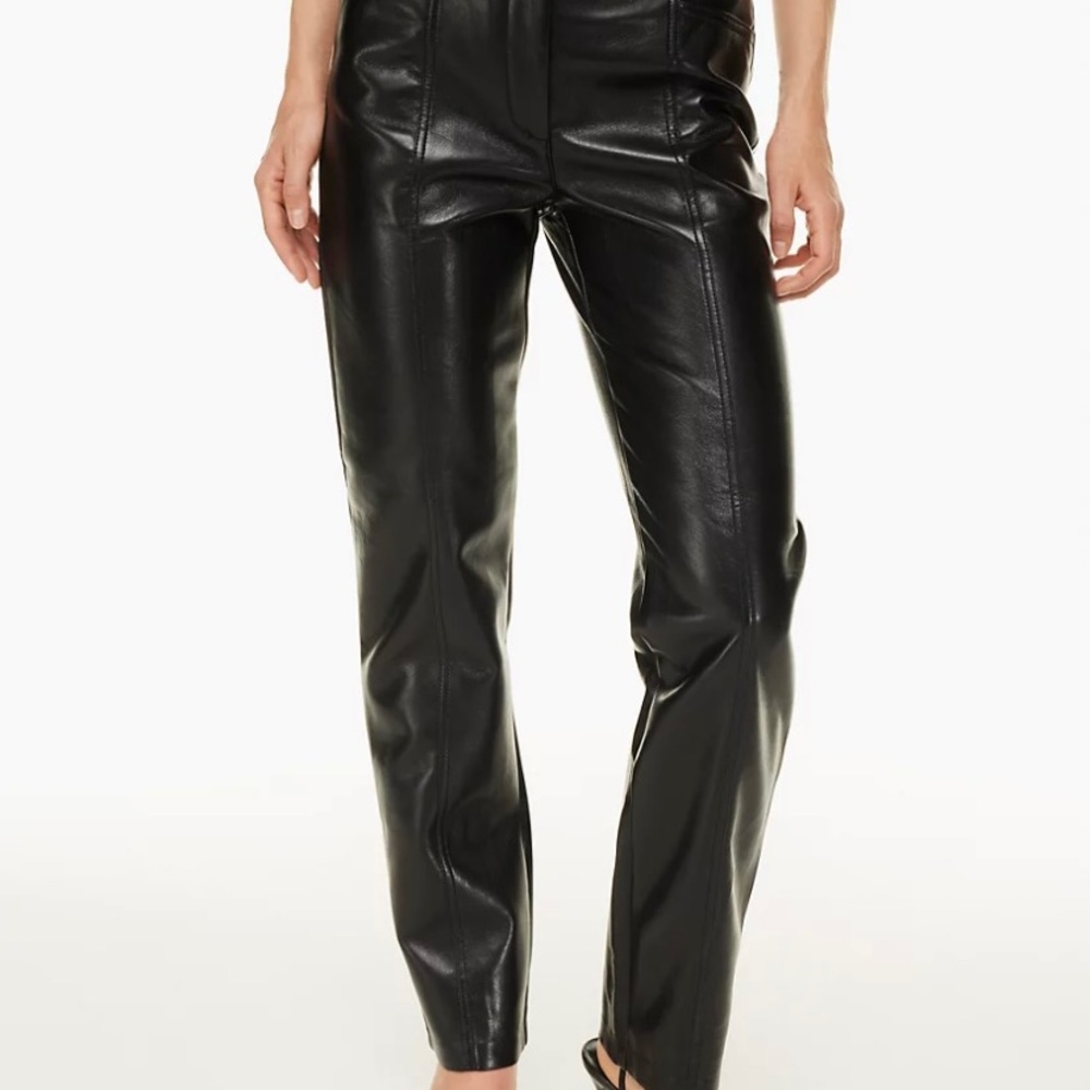 Aritzia Wilfred Rebel Pant